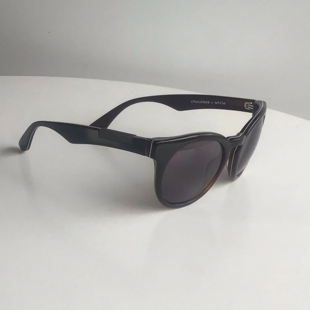 RAEN Dayton optics chocolate Frame Sunglasses with Brown Case